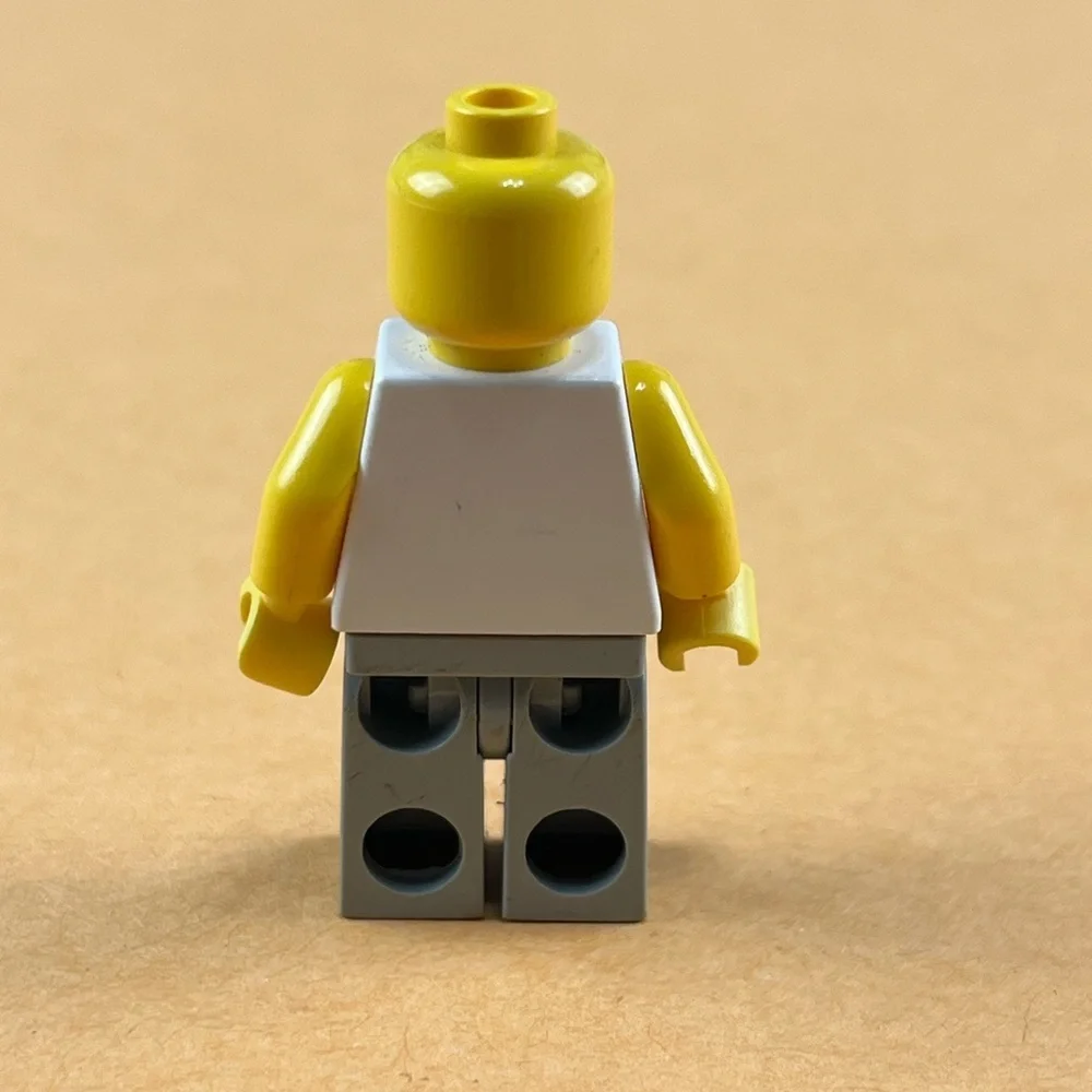 LEGO Girl Female Classic Town Minifigure Smiling Face Flower Top 2”